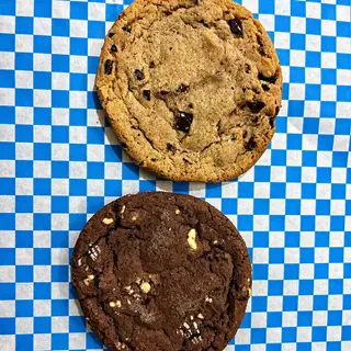 SHELLY'S COOKIES